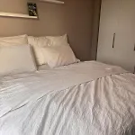 Lejlighed Stylish Townhouse With 3 Bedrooms And Bathtub