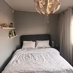 Stylish Townhouse With 3 Bedrooms And Bathtub 산데스
